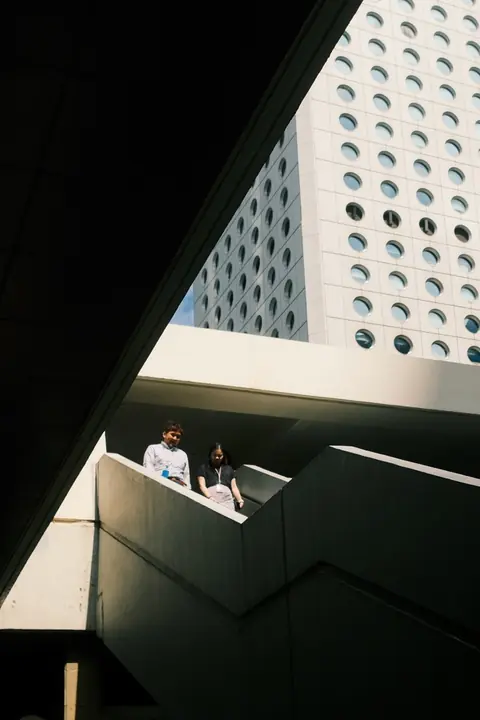 Hong Kong · 7